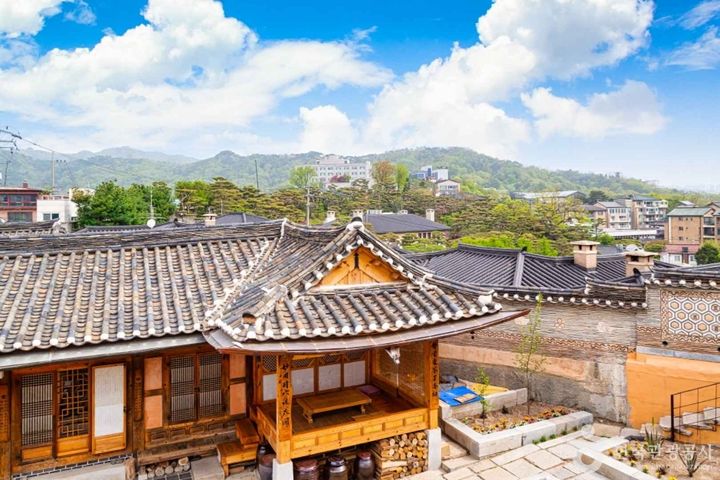 Bukchon Hanok Village